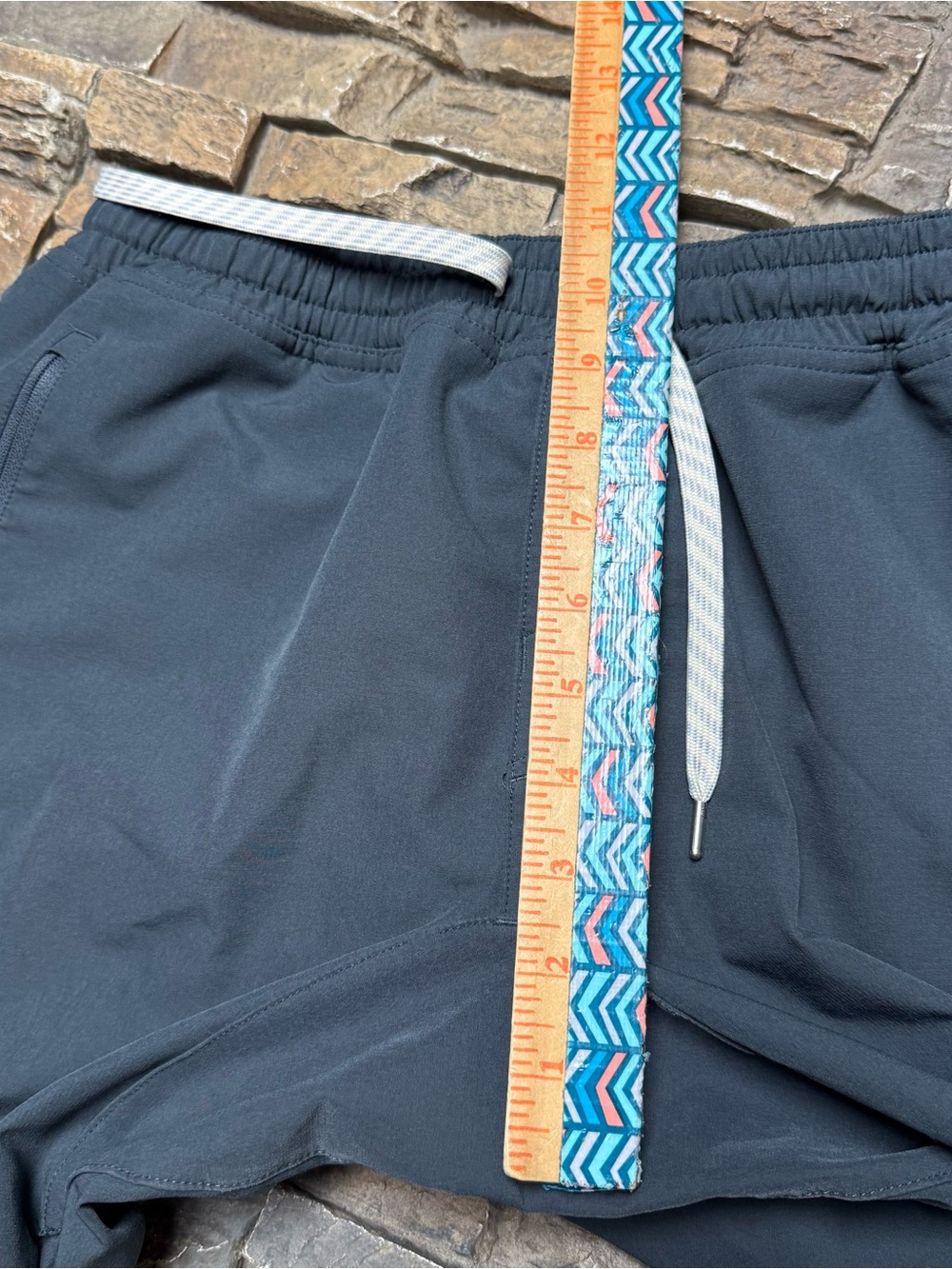 Vuori Transit Technical Joggers Pants Men Medium Elastic Waist V417 31” Inseam - Picture 10 of 10